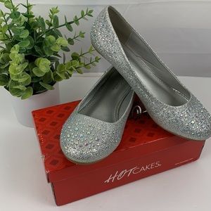 Hotcakes sparkling silver flats